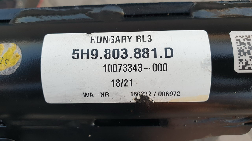 VW Golf VIII Kombi elektryczny hak holowniczy 5H9803881D ORYGINAŁ