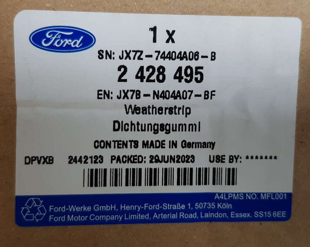 Ford Focus MK4 uszczelka klapy bagażnika JX7B-N404A07-BF 2428495 NOWY ORYGINAŁ