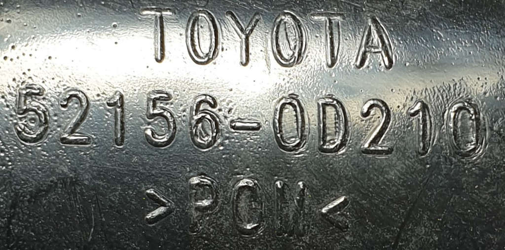 Toyota Yaris III LIFT ślizg tył lewy 521560-D210 ORYGINAŁ